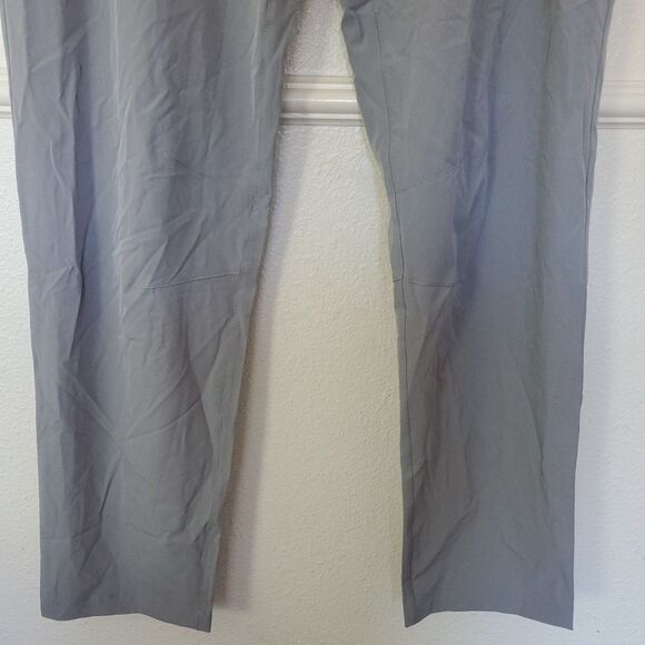 Fabletics The Only Pant Mens Size 39X32 Gray Zipped Pockets - Picture 5 of 15